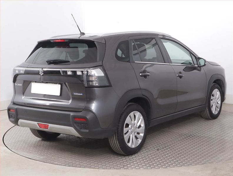 Suzuki SX4 S-Cross (2025) Premium 1.4 BoosterJet - fotka 5 z 15
