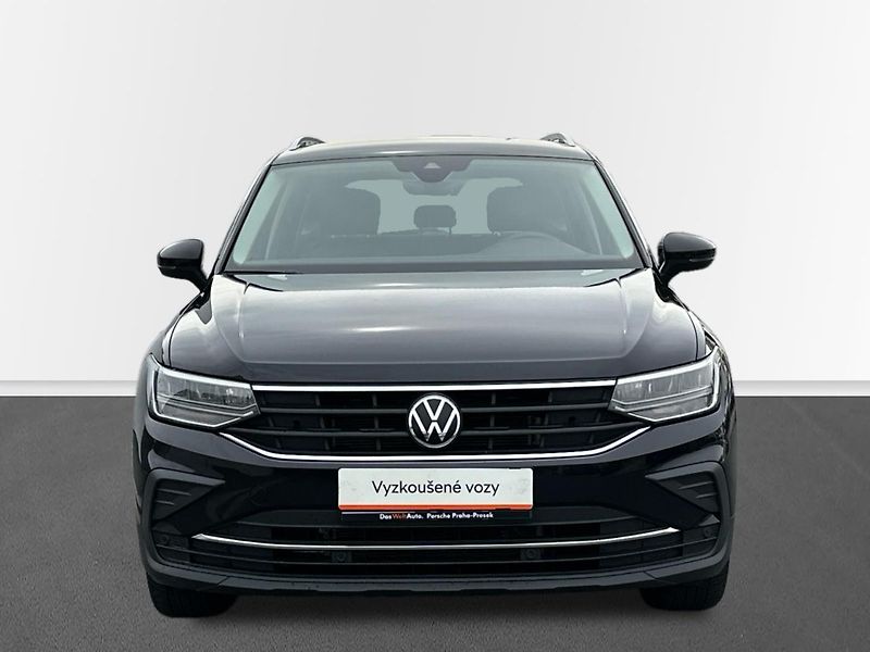 Volkswagen Tiguan Life 2,0 TDI 110 kW 6G - fotka 4 z 23
