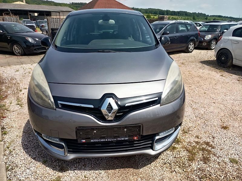 Renault Scénic (2014) 1.2 97kw 114tis Km - fotka 3 z 40