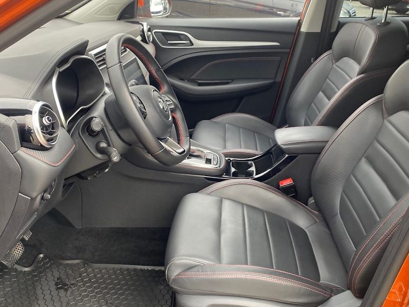 MG ZS (2023) 1,0 T. Exclusive (82kW) Aut. - fotka 11 z 33