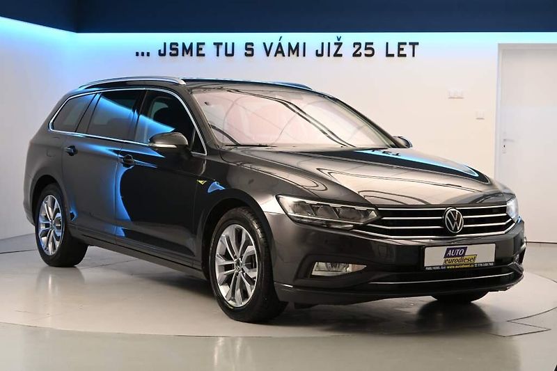 Volkswagen Passat (2023) 2.0 LED ACC VIRTUAL Tažné kame - fotka 4 z 38