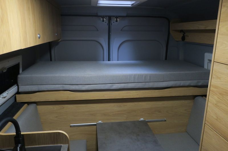 Fiat Ducato (2025) FULLVANS 2,2MTJ 140k L2H2 - fotka 34 z 50