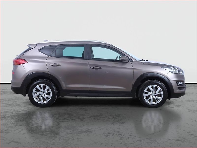 Hyundai Tucson (2020) 1.6 CRDi, Serv.kniha, Tempomat - fotka 6 z 22
