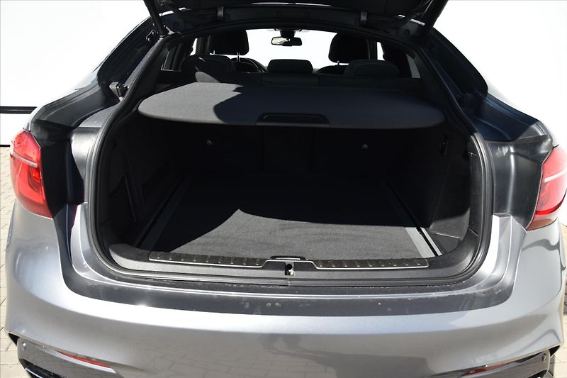 BMW X6 xDrive 30d 190kW M-PAKET ČR - fotka 12 z 28