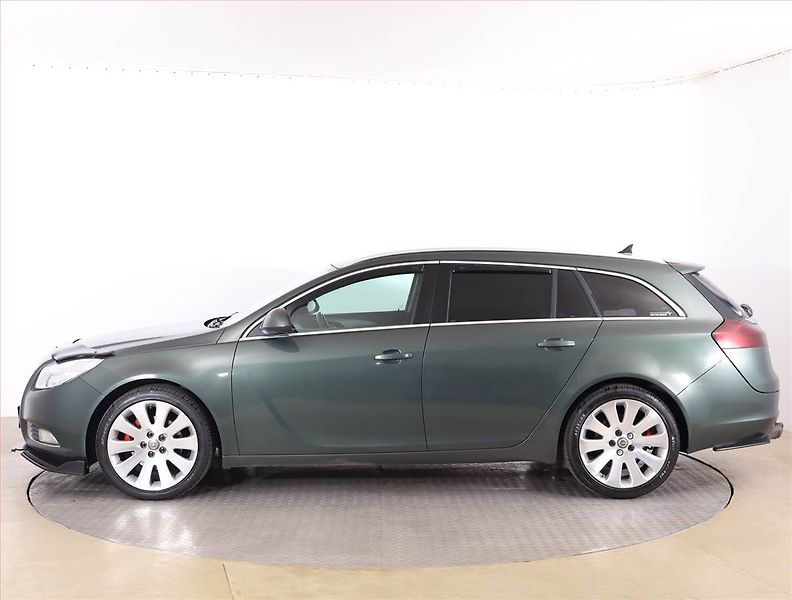 Opel Insignia (2010) 2.0 CDTI, Serv.kniha, nová STK - fotka 3 z 16