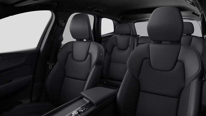 Volvo XC60 (2026) B5 AWD AUT BLACK EDITION PLUS - fotka 9 z 11