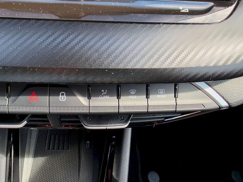 Škoda Octavia (2025) 2,0TSI 195KW DSG RS - fotka 17 z 34