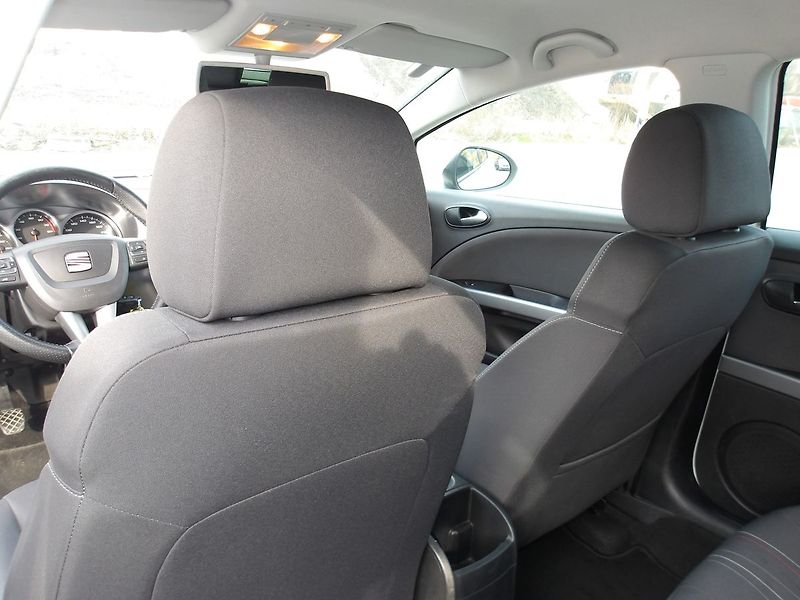 Seat Leon 1,4TSi NAJ.147000km ! NAVI ! - fotka 19 z 38