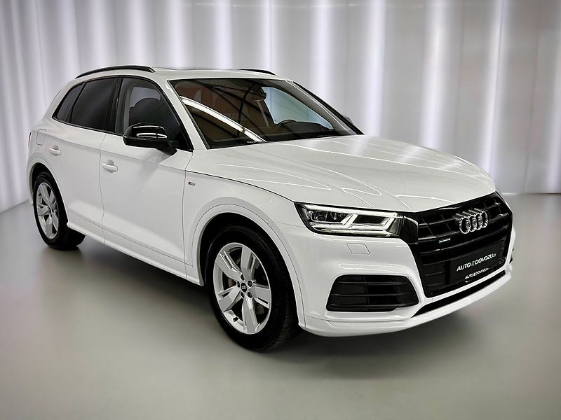 Audi Q5 2.0 PHEV QUATTRO S-LINE, PANO, - fotka 4 z 30