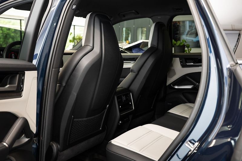 Porsche Cayenne S/V8/Ventilace/Bose/Záruka - fotka 10 z 29