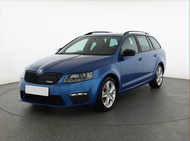 Škoda Octavia (2014) RS 2.0 TDI, Automat, Xenony - fotka 2 z 18