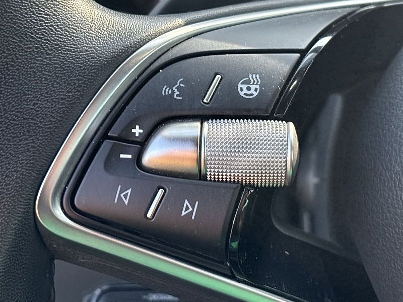 Škoda Octavia (2024) Combi 1.5 TSI DSG Top Selectio - fotka 16 z 33