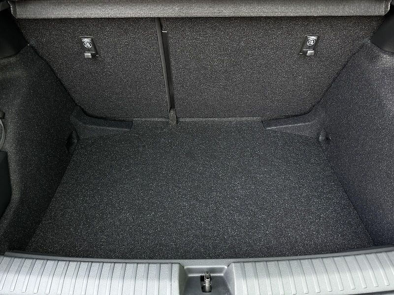 Škoda Kamiq 1.5TSi DSG Monte Carlo 150PS M - fotka 22 z 22