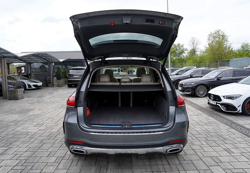 Mercedes-Benz GLE 350d 4Matic AMG/275 PS/ČR - fotka 11 z 49