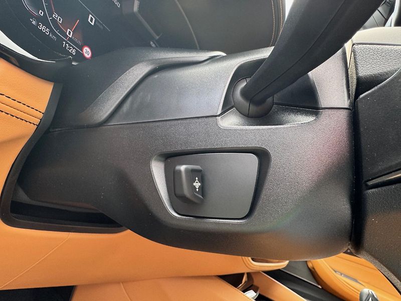 BMW Řada 5 (2022) M550i Xdrive - CZ - DPH - fotka 22 z 30