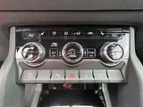 Škoda Karoq (2022) 1.5 TSI, 2.maj,ČR, SportLine - náhled 14
