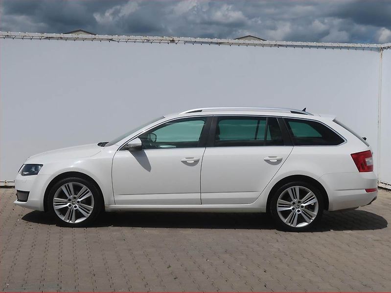 Škoda Octavia (2016) 2.0 TDI 4x4, 4X4, Serv.kniha - fotka 3 z 16