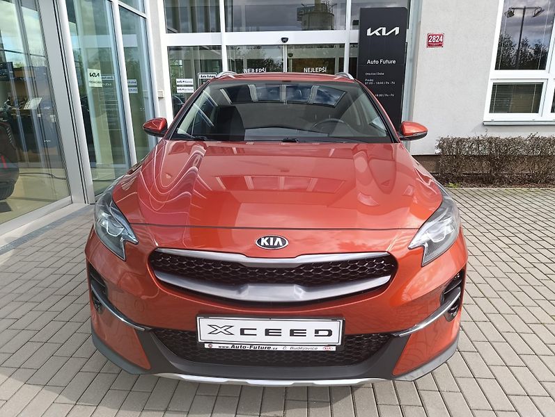 Kia XCeed (2019) 1,4T-GDI TOP - fotka 2 z 11