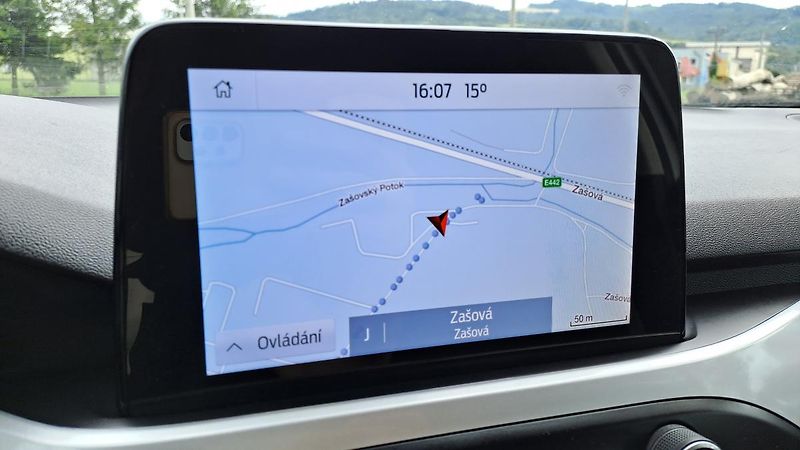 Ford Focus 1.5 TDCI Business NAVI - fotka 26 z 32