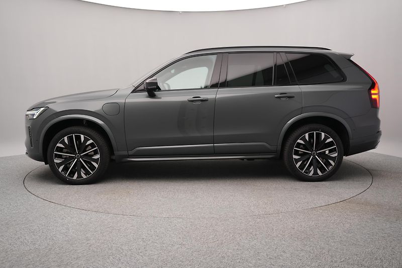 Volvo XC90 (2026) T8 AWD RECHARGE DARK PLUS 7m - fotka 9 z 27