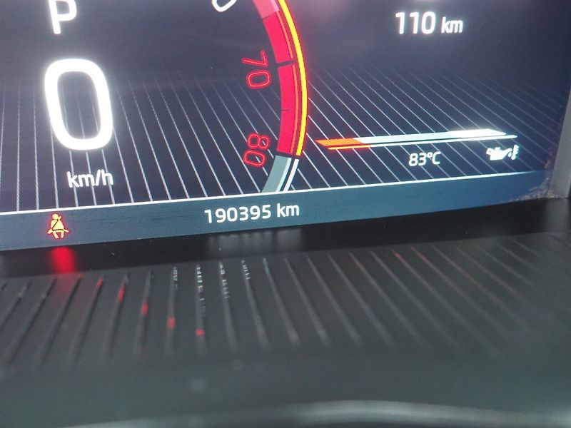 Škoda Kamiq (2022) 1.0 TSi, 81 kW, AT - fotka 25 z 32