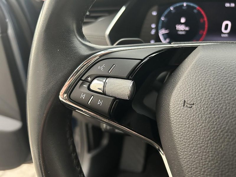 Škoda Octavia 2.0 TDI  Ambition   Plus - fotka 13 z 26