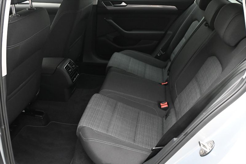 Volkswagen Passat 2,0 TDI 110 kW Business Záruka - fotka 14 z 31