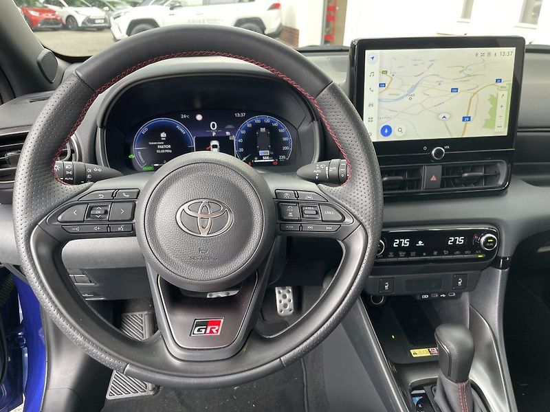 Toyota Yaris 1.5,HEv,130,GR SPORT - fotka 20 z 20