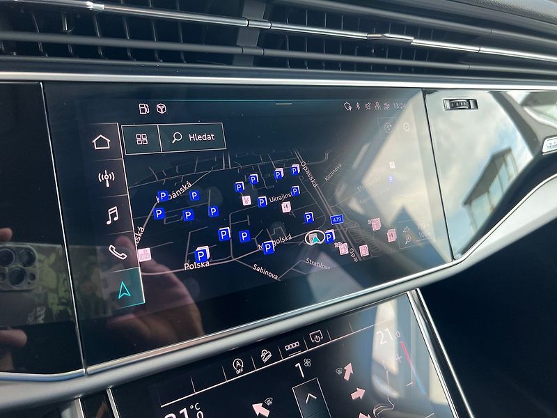 Audi Q7 S-line  45TDI 170kW - fotka 13 z 22