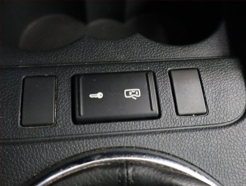 Škoda Roomster (2011) Ambition 1.2 TSI - fotka 17 z 19