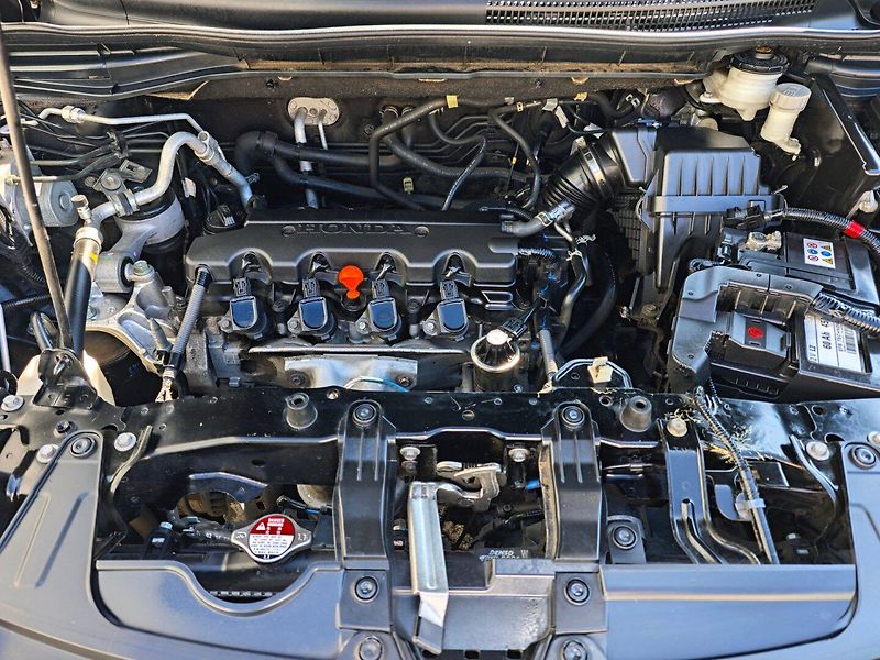 Honda CR-V (2016) 2.0 i-VTEC Comfort 2WD - fotka 29 z 42