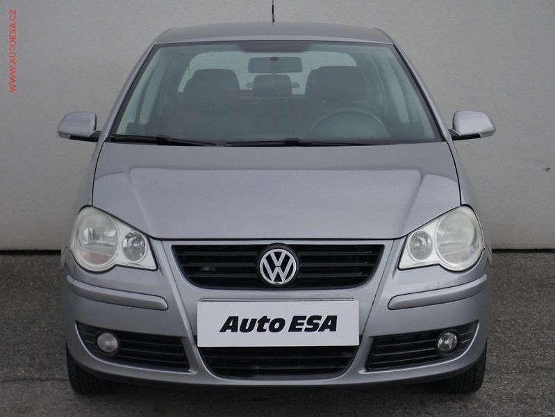 Volkswagen Polo (2008) 1.2 i, 2.maj,ČR, Comfortline - fotka 2 z 15