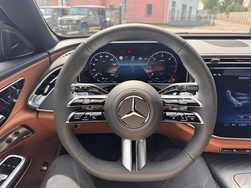 Mercedes-Benz Třídy E (2026) E 450 d 4MATIC kombi - fotka 13 z 22
