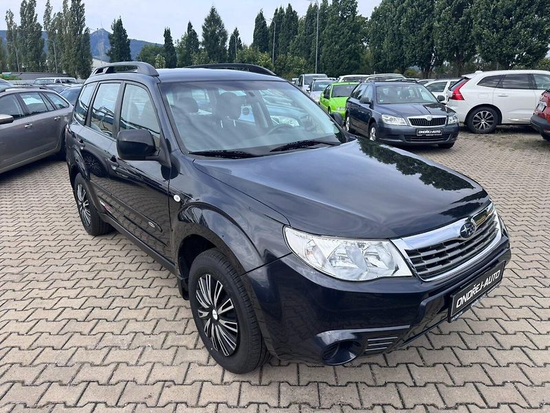 Subaru Forester (2009) 4X4 2,0i 110KW 2. MAJ KM TAŽNÉ - fotka 8 z 50