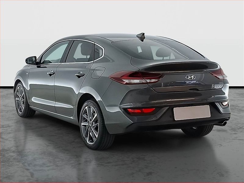Hyundai i30 (2023) 1.5 T-GDI MHEV - fotka 4 z 20