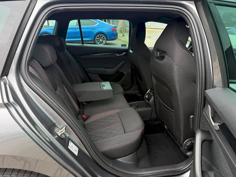 Škoda Octavia (2025) Combi 2.0 TSI 195 kW DSG RS - fotka 22 z 24