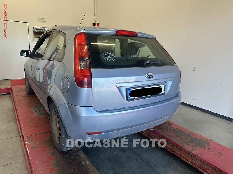 Ford Fiesta (2005) 1.4TDCi - fotka 2 z 3