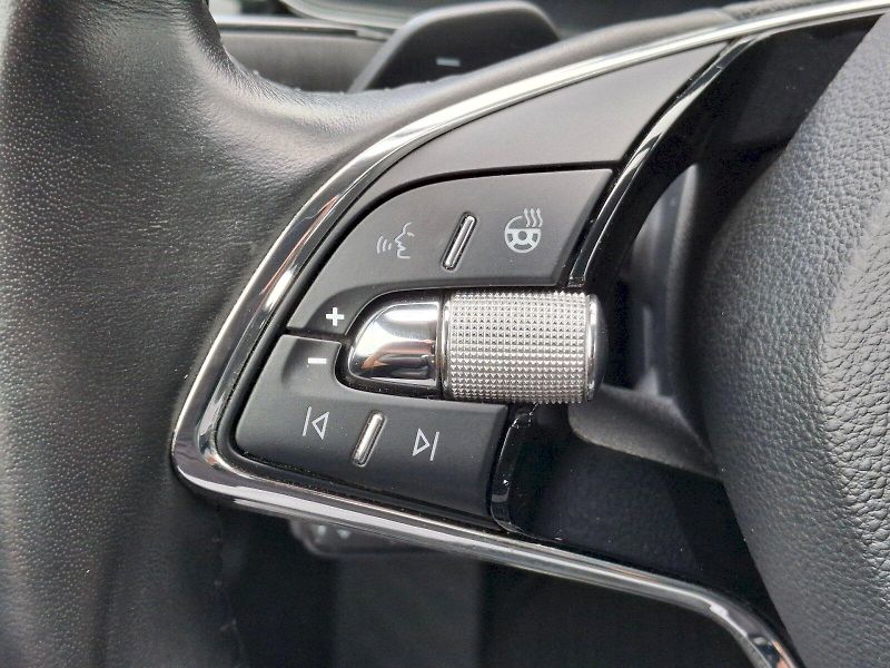Škoda Superb (2021) Combi L&K DSG 4x4 2,0TDi 147kW - fotka 18 z 35