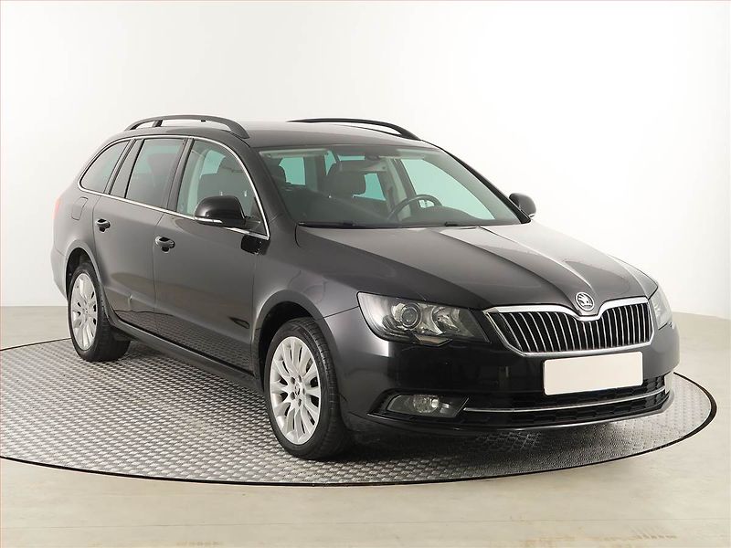 Škoda Superb (2013) Ambition Plus 2.0 TDI, Automat - fotografie inzerátu