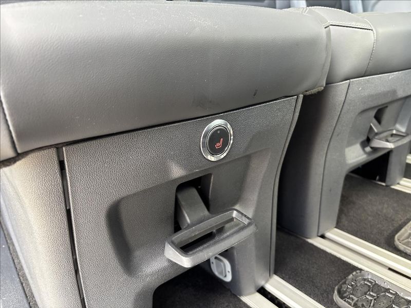 Ford Tourneo Custom 2,5 PHEV 171kW Titanium X L1 - fotka 20 z 59
