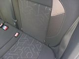 Peugeot 2008 (2015) 1,6HDi STYLE NAVI VYHŘ.SED. - náhled 13