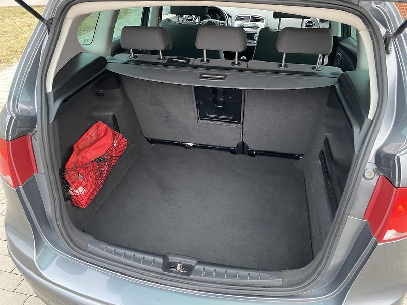 Seat Altea 1.6TDi, AUTOMAT,STYLE, VÝB.ST. - fotka 42 z 46
