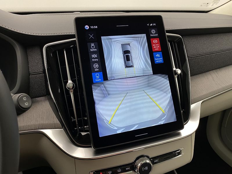 Volvo XC90 (2026) T8 AWD RECHARGE DARK ULTRA - fotka 72 z 79