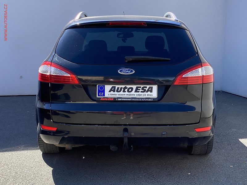 Ford Mondeo (2008) 2.0 TDCi, AC, TZ, park.asist - fotka 5 z 17