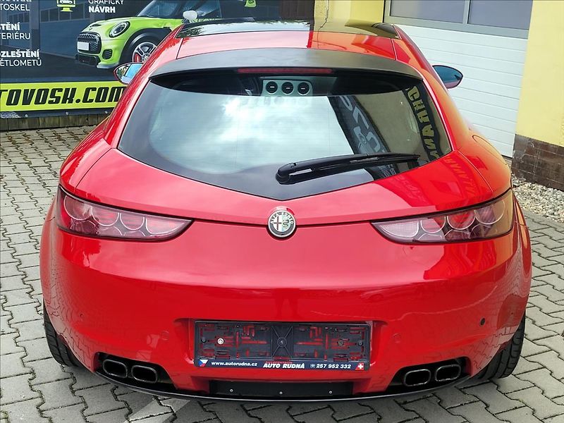 Alfa Romeo Brera 2,2 JTs po VELKÉM SERVISU - fotka 13 z 42