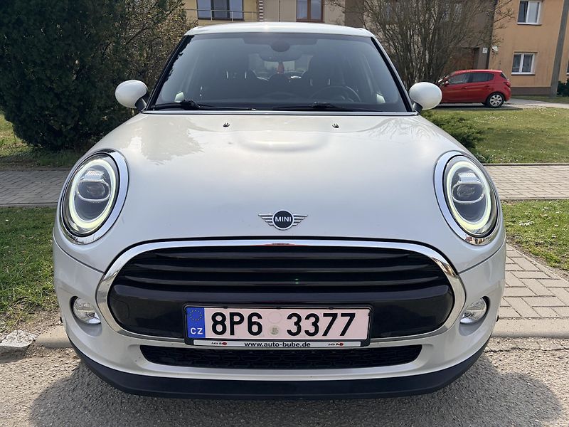 Mini Cooper 1.5 TURBO 100kW LED REZERVACE - fotka 3 z 38