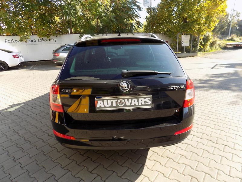 Škoda Octavia (2013) 2.0 TDi DSG - fotka 6 z 13