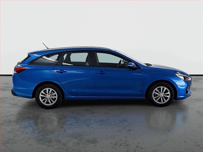 Hyundai i30 (2017) 1.6 CRDi, Serv.kniha, Tempomat - fotka 6 z 15