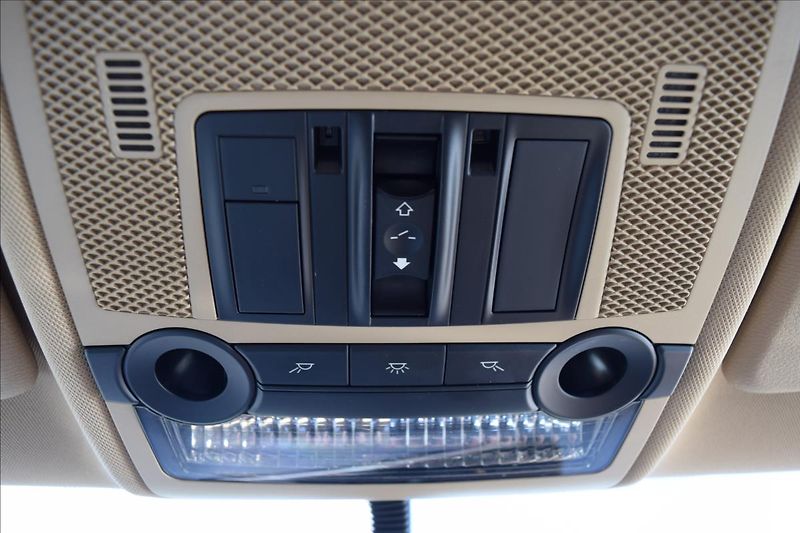 BMW X6 3,0 d 210KW AUTOMAT PO SERVISE - fotka 49 z 50