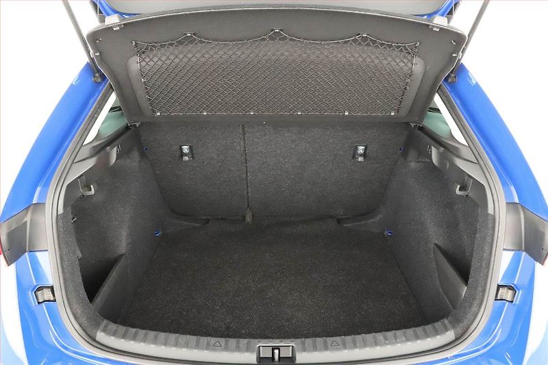 Škoda Scala (2023) Style 1.0 TSI, Automat, ČR - fotka 19 z 20